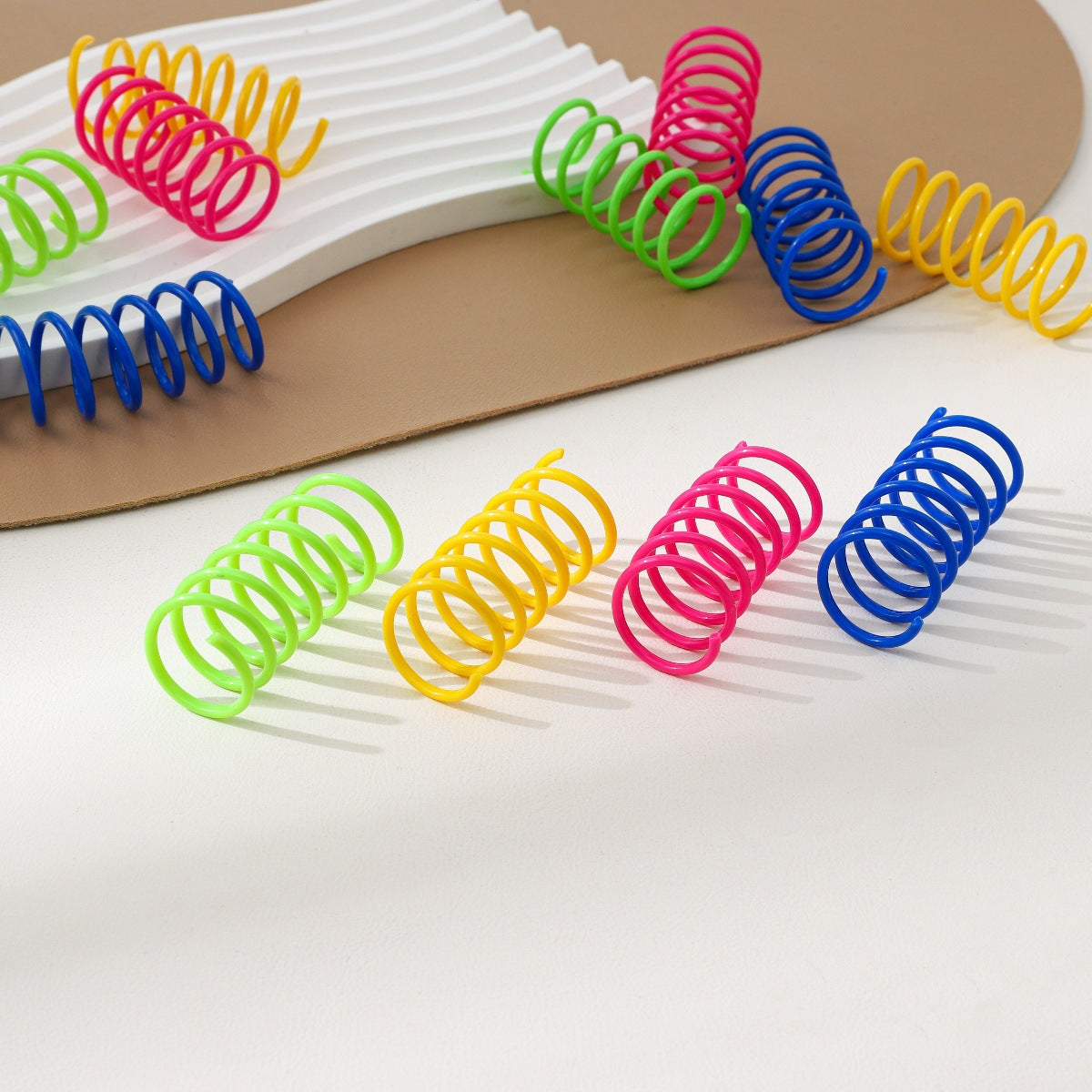 🐾 Vibrant Bouncy Springs – Interactive 4-Pack for Cats